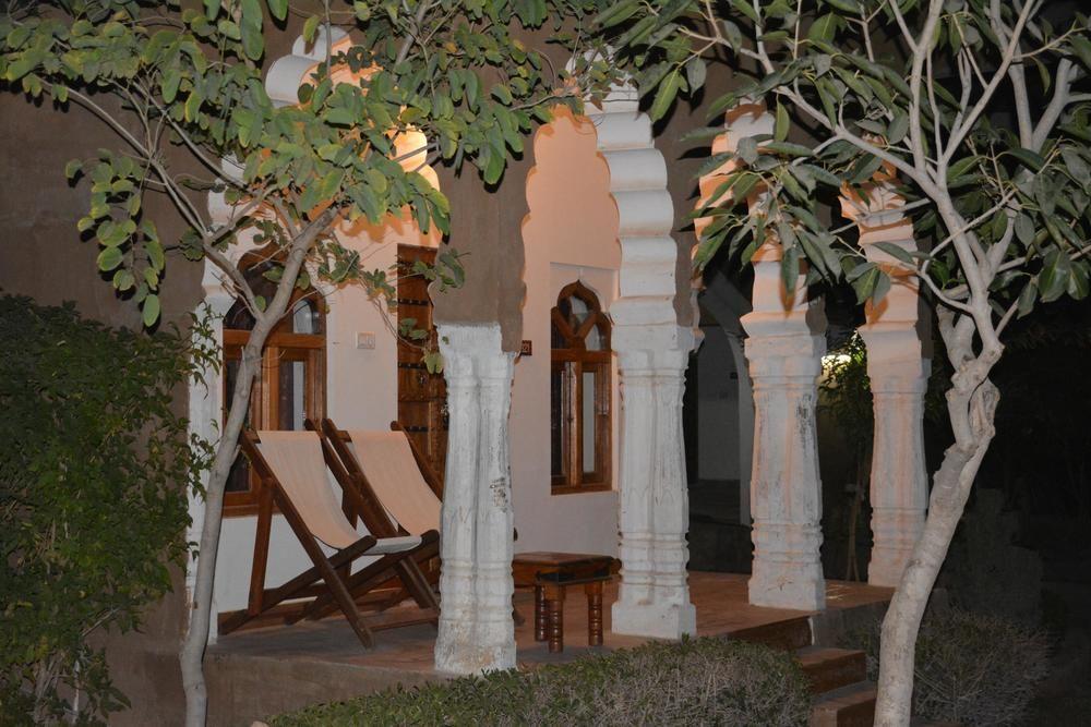 Regenta Resort Pushkar Fort Exterior photo